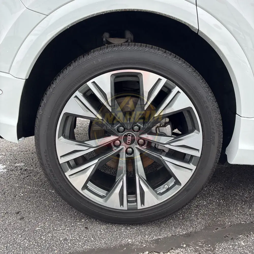 2025 Audi Q8 Premium Plus 55