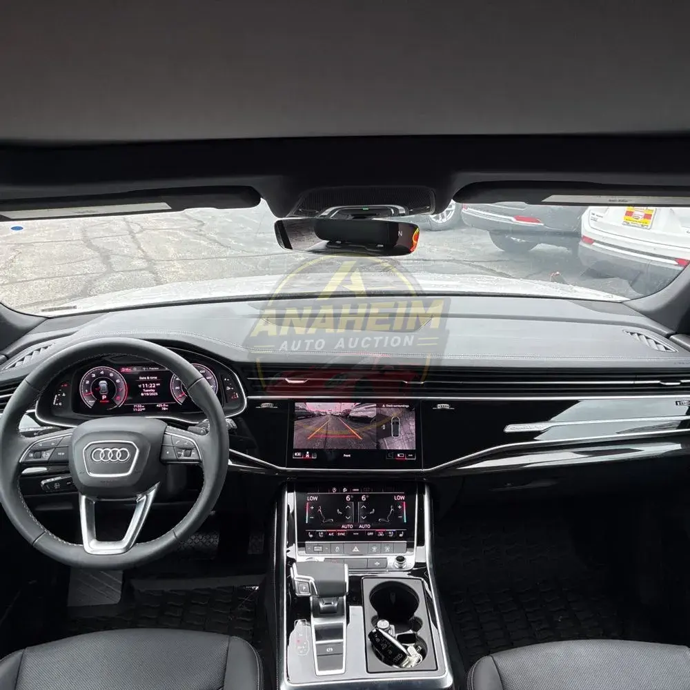 2025 Audi Q8 Premium Plus 55