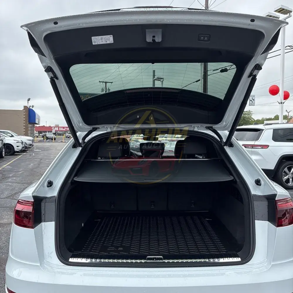 2025 Audi Q8 Premium Plus 55