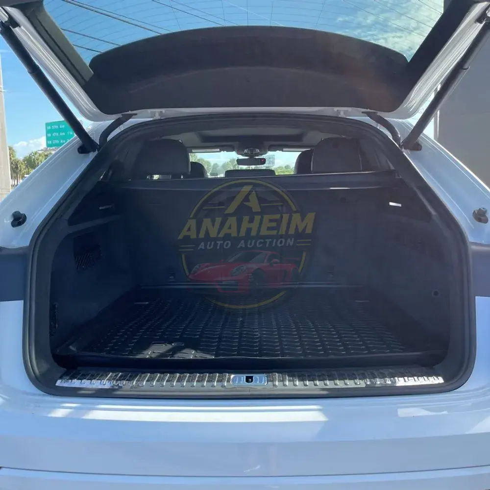 2021 Audi Q8 Prestige