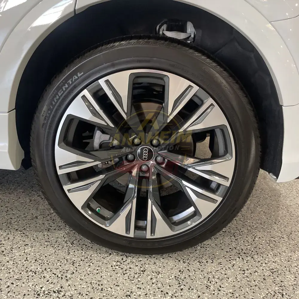 2025 Audi Q8 Prestige 55