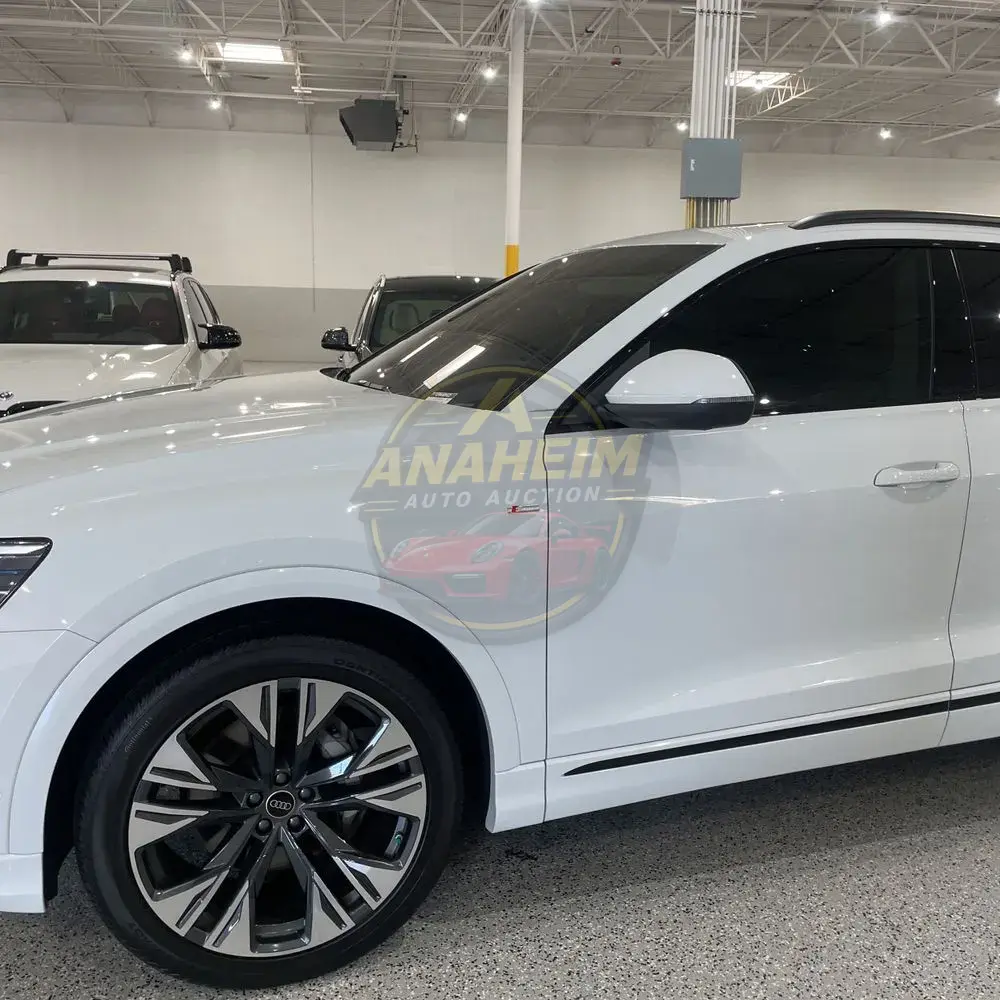 2025 Audi Q8 Prestige 55
