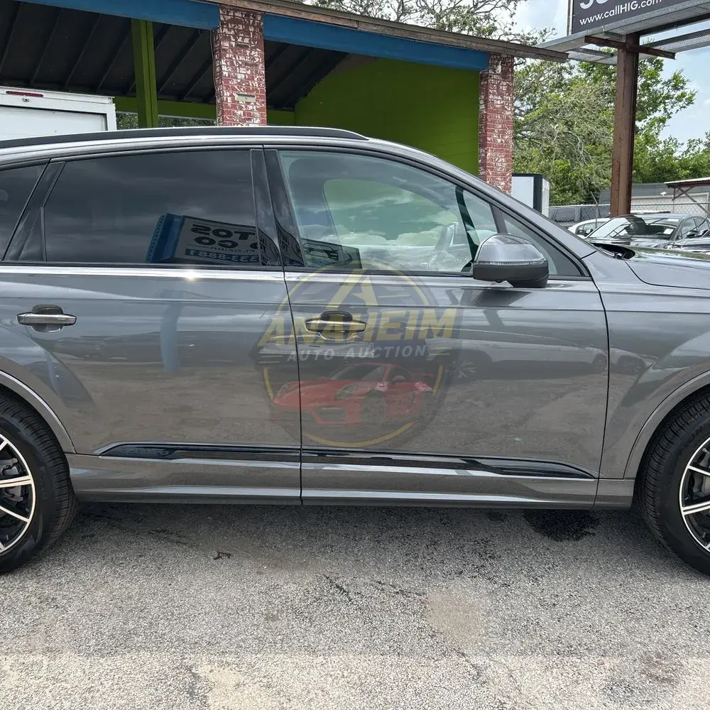 2025 Audi Q7 Premium Plus 45