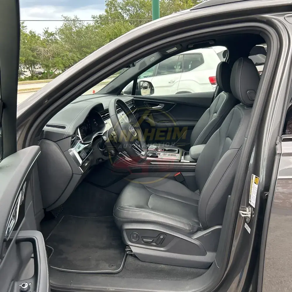 2025 Audi Q7 Premium Plus 45