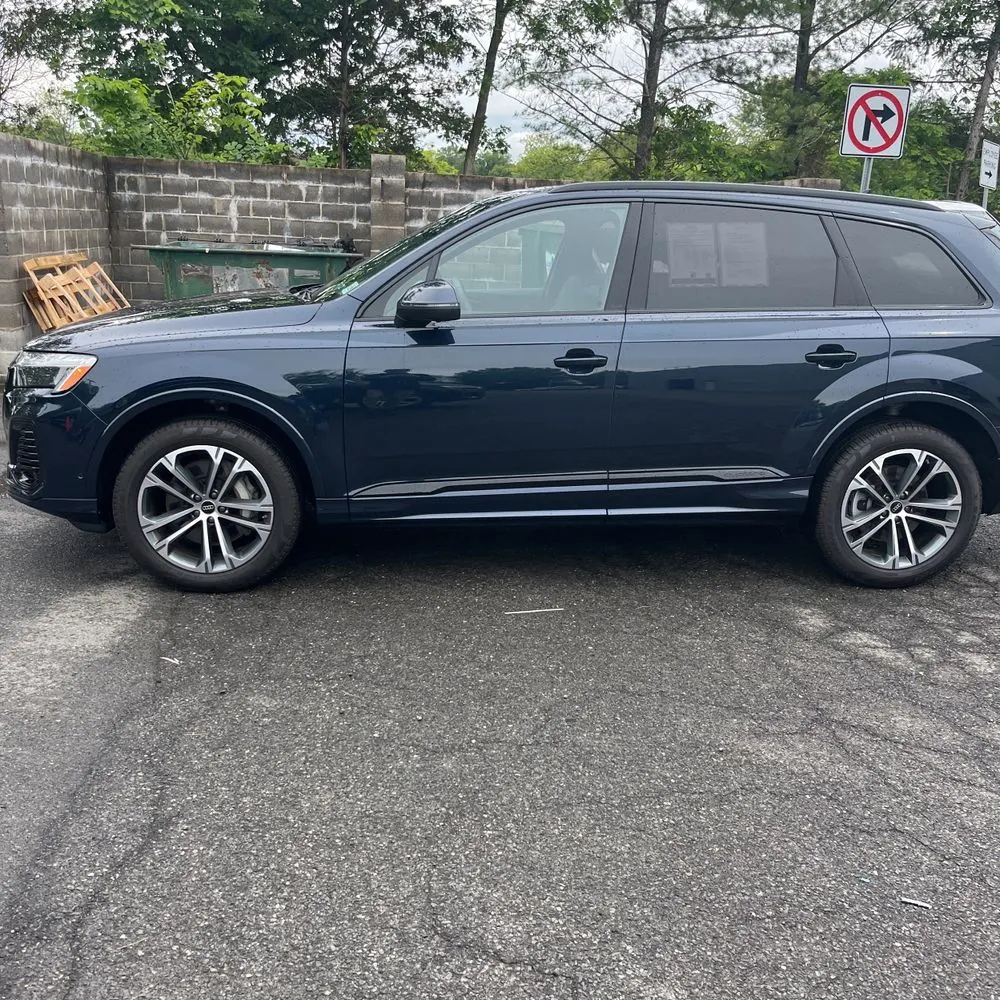 2025 Audi Q7 Premium Plus 45