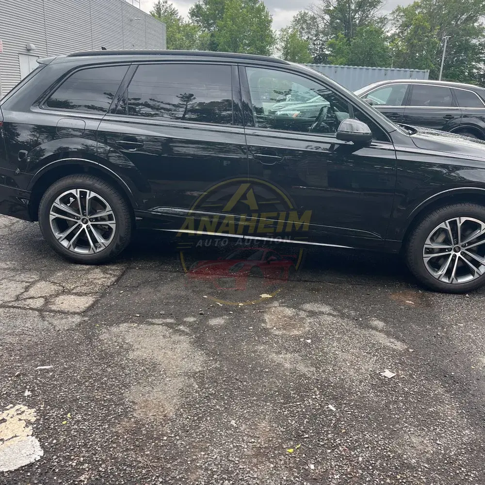 2025 Audi Q7 Premium Plus 45