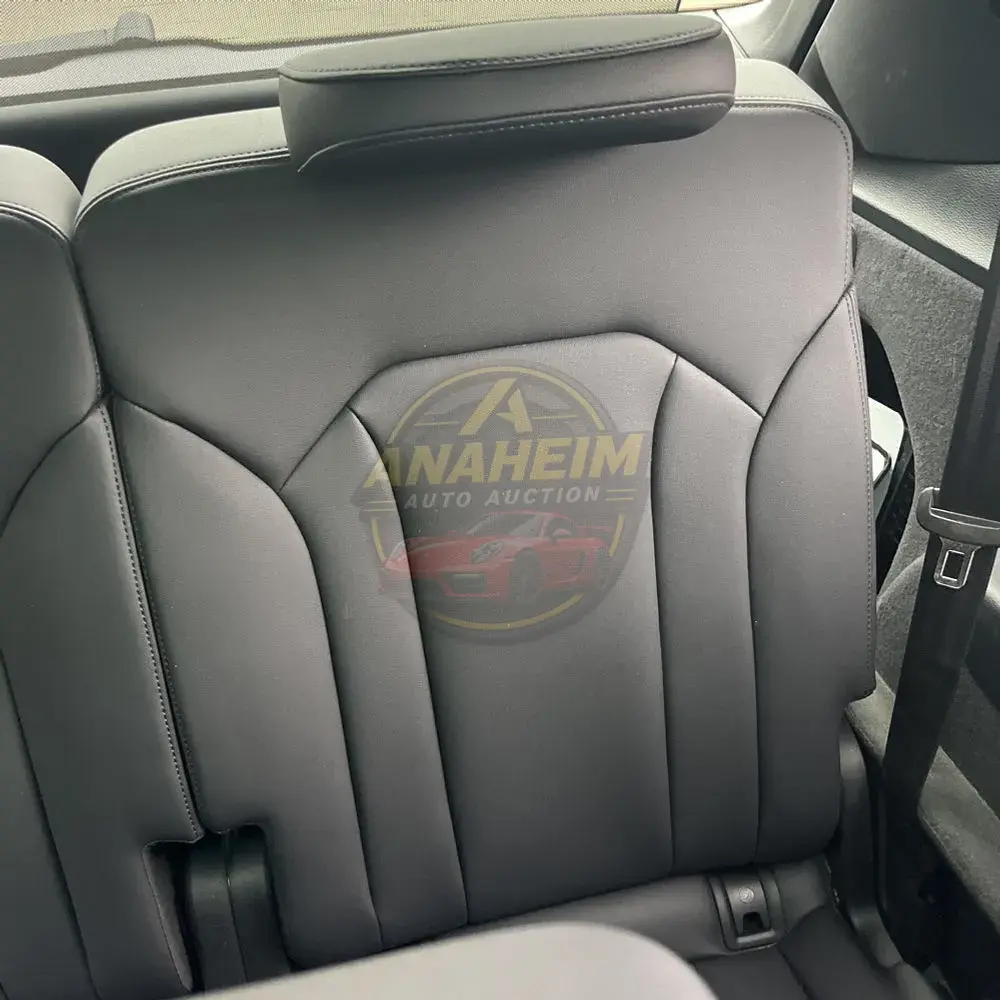 2025 Audi Q7 Premium Plus 45
