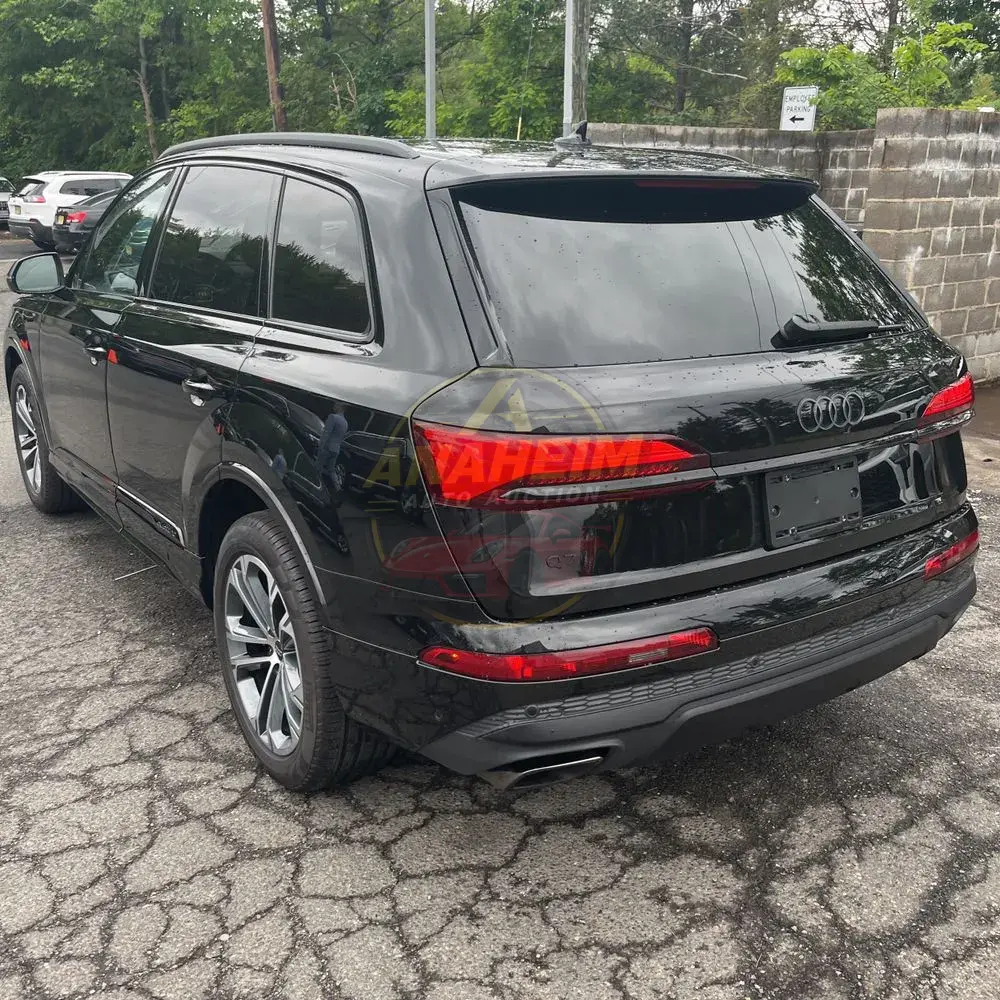 2025 Audi Q7 Premium Plus 45