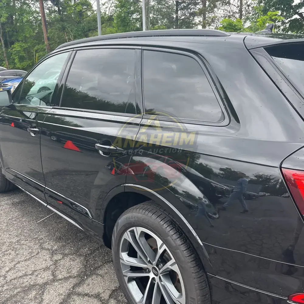 2025 Audi Q7 Premium Plus 45