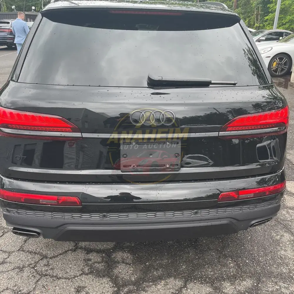2025 Audi Q7 Premium Plus 45
