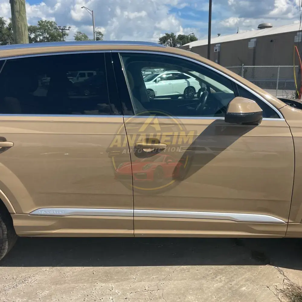 2025 Audi Q7 Premium Plus 55