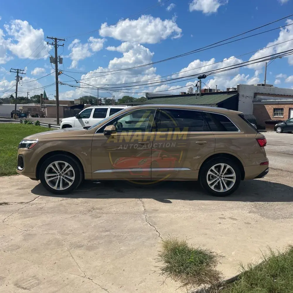 2025 Audi Q7 Premium Plus 55