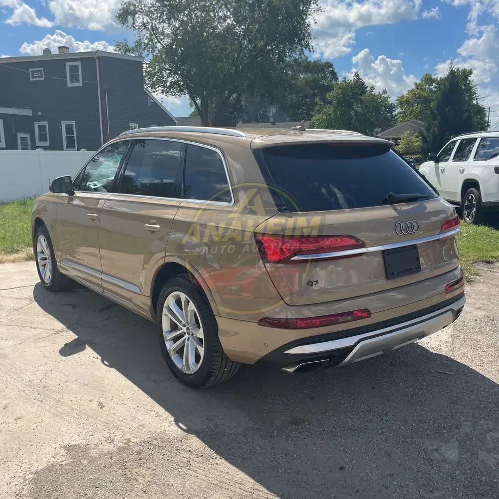 2025 Audi Q7 Premium Plus 55