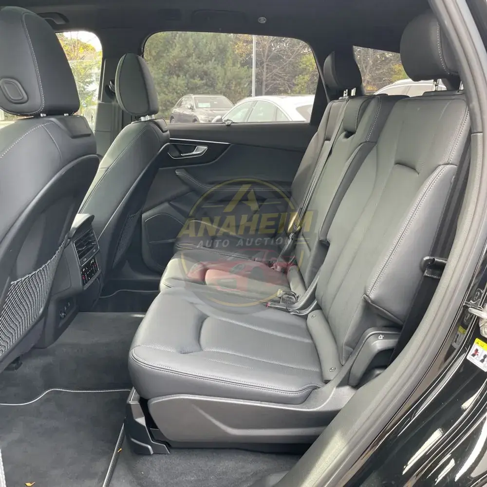 2025 Audi Q7 Premium Plus 55
