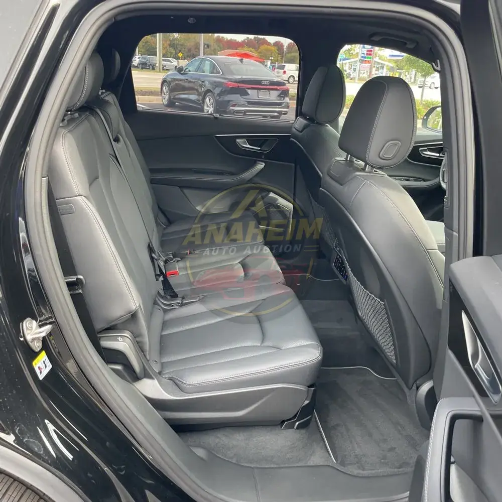 2025 Audi Q7 Premium Plus 55