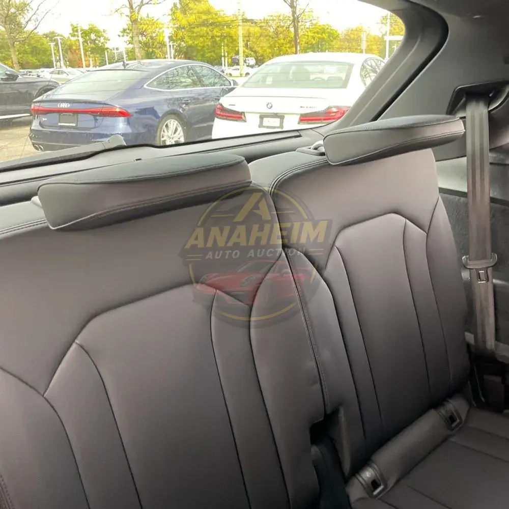 2025 Audi Q7 Premium Plus 55