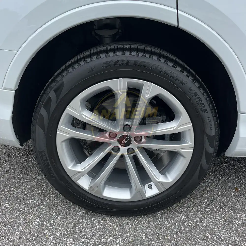 2025 Audi Q7 Premium Plus 55
