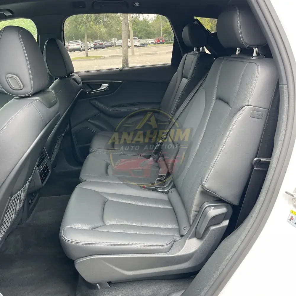 2025 Audi Q7 Premium Plus 55