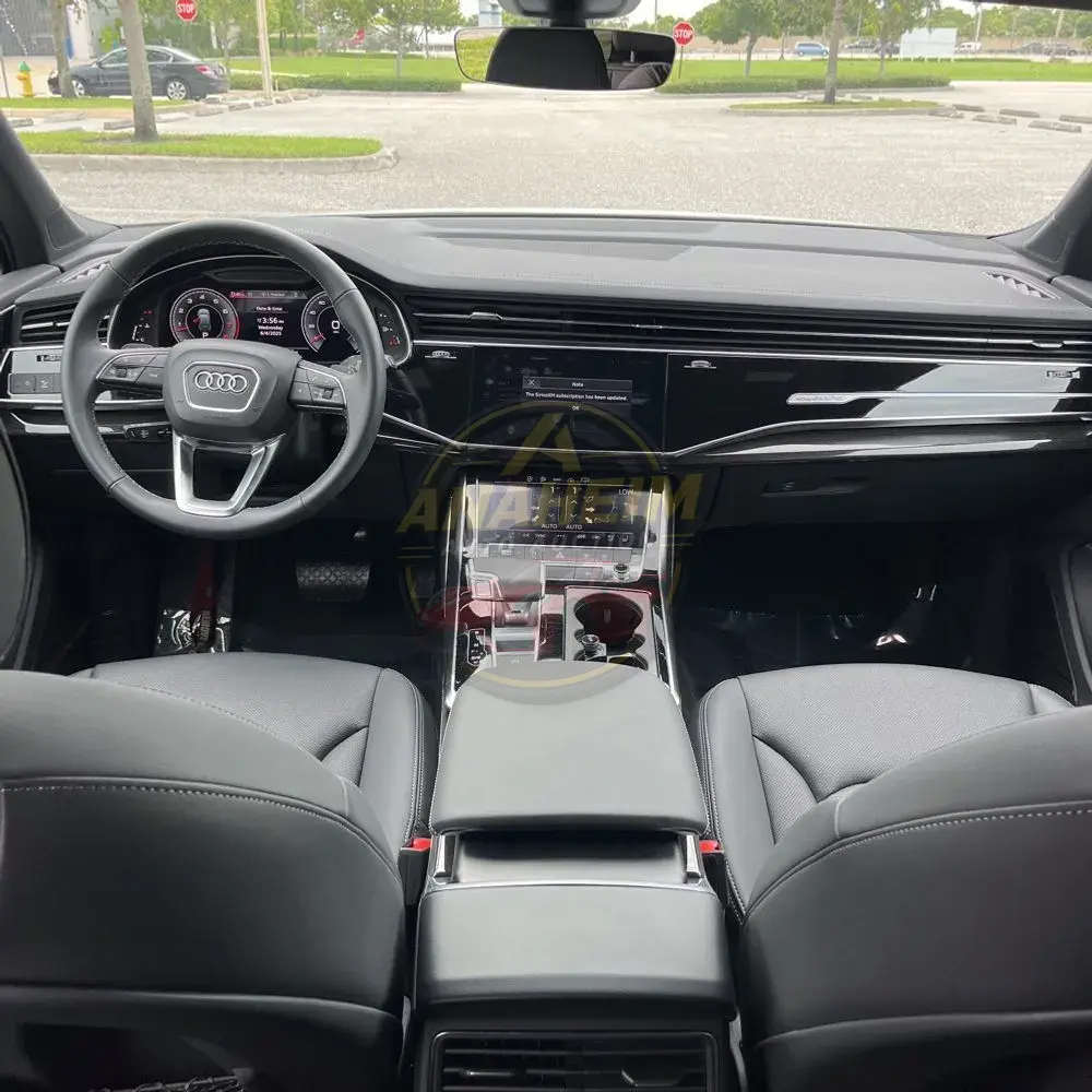 2025 Audi Q7 Premium Plus 55