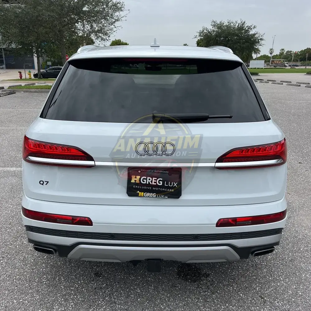 2025 Audi Q7 Premium Plus 55