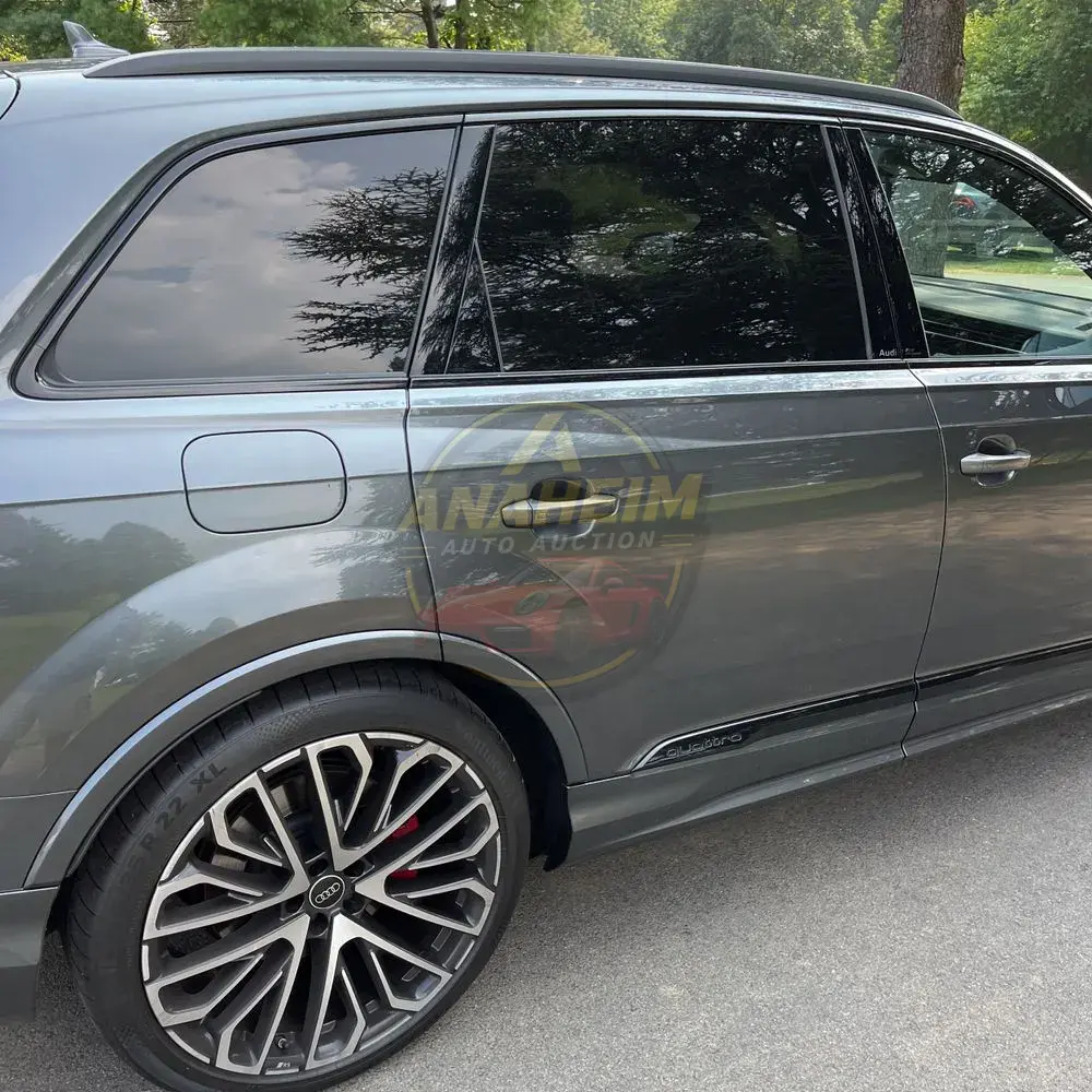 2025 Audi SQ7 Prestige