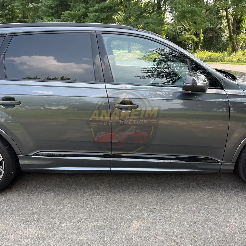 2025 Audi SQ7 Prestige