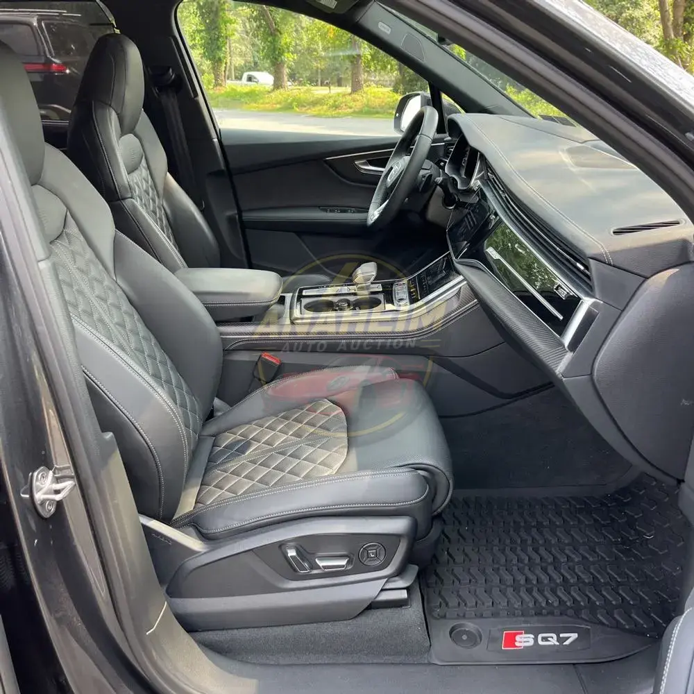 2025 Audi SQ7 Prestige