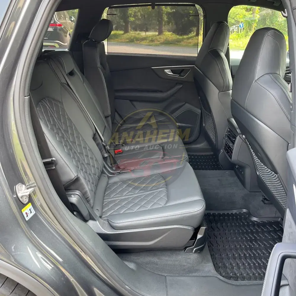 2025 Audi SQ7 Prestige