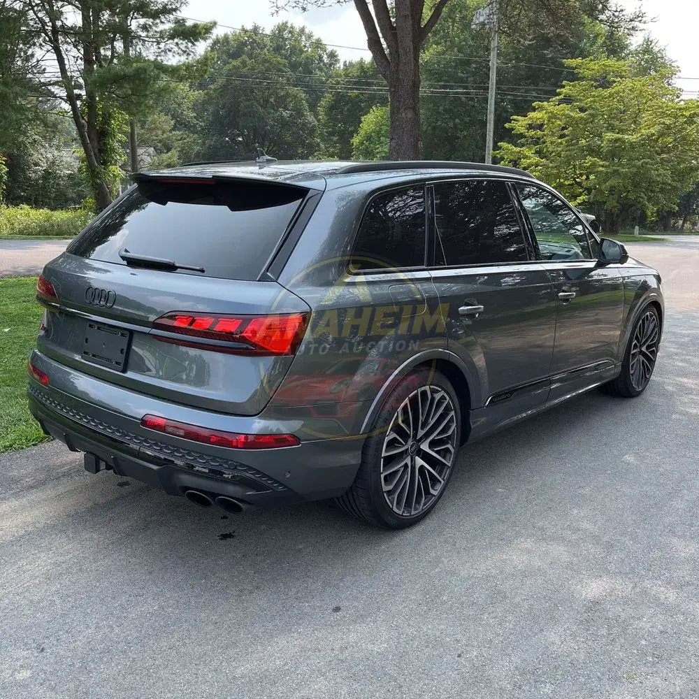 2025 Audi SQ7 Prestige