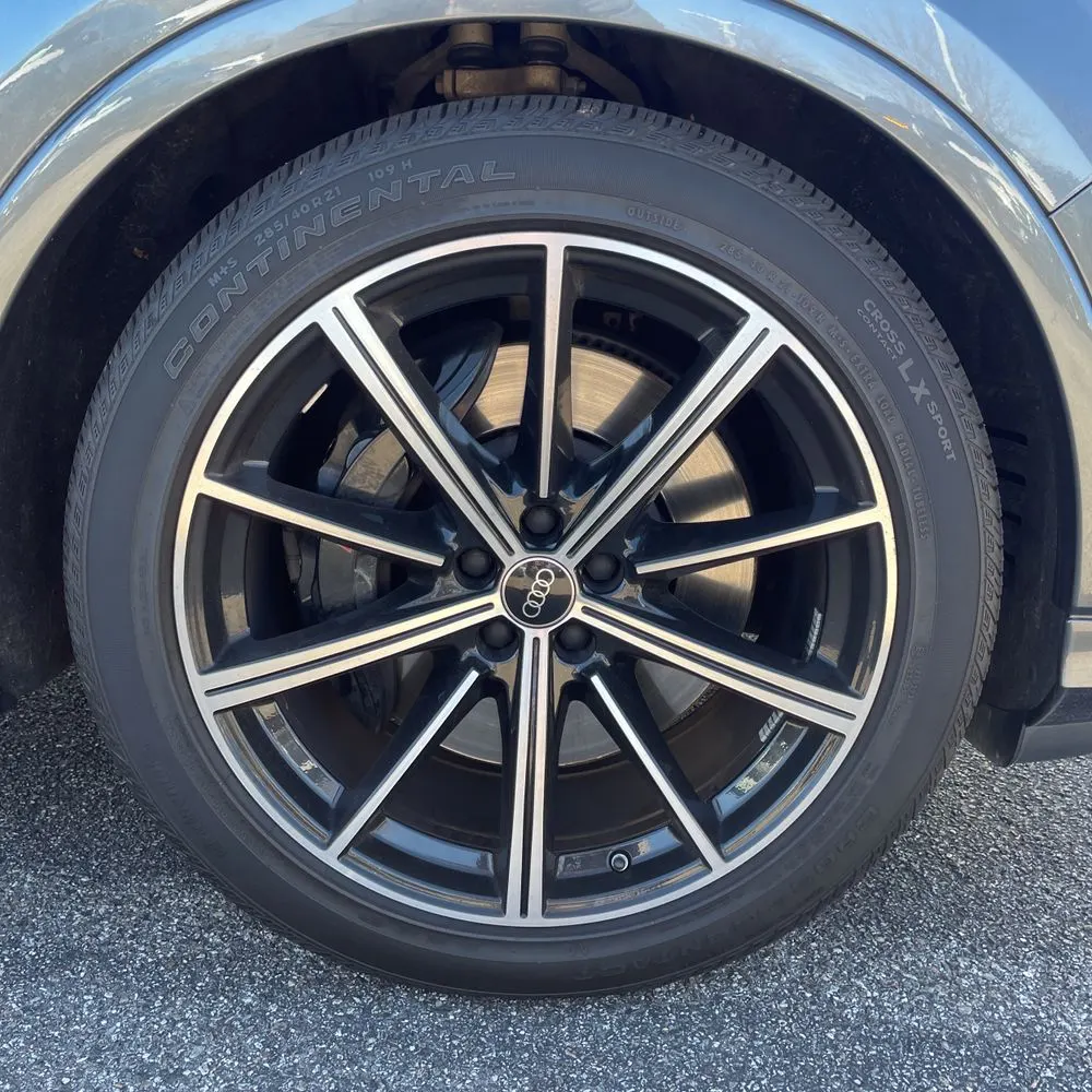 2023 Audi SQ7 4.0T Quattro Prestige