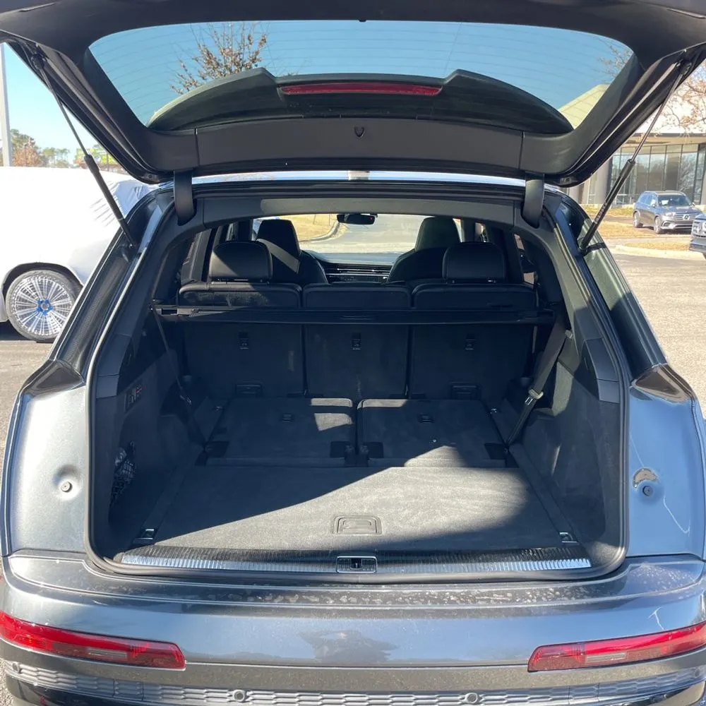 2023 Audi SQ7 4.0T Quattro Prestige