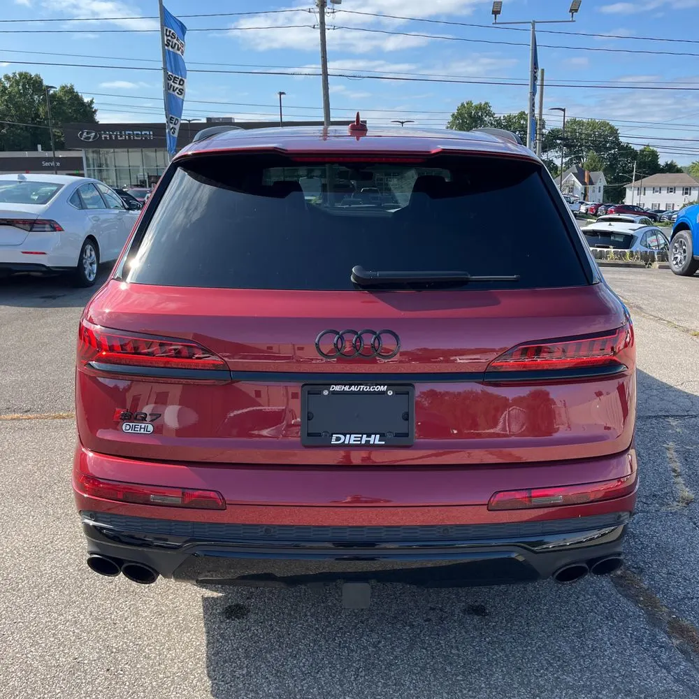 2024 Audi SQ7 Prestige