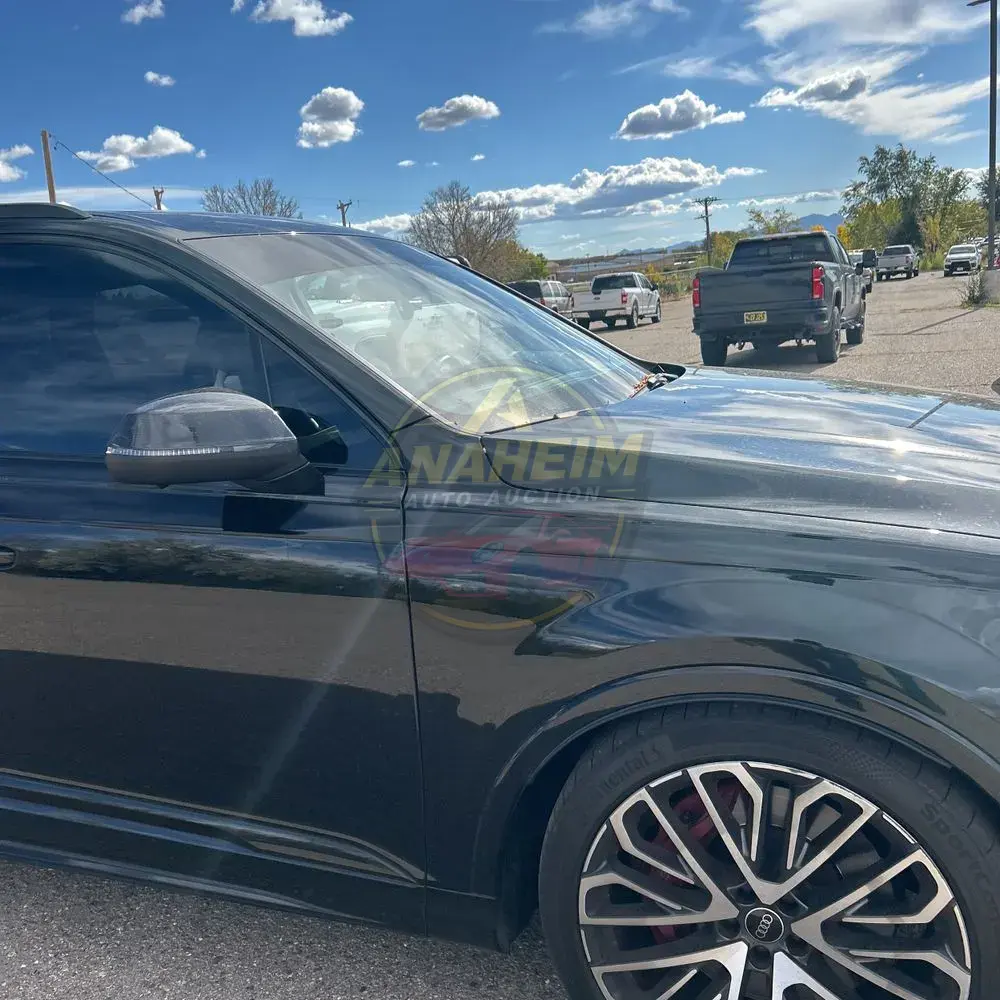 2025 Audi SQ7 Prestige