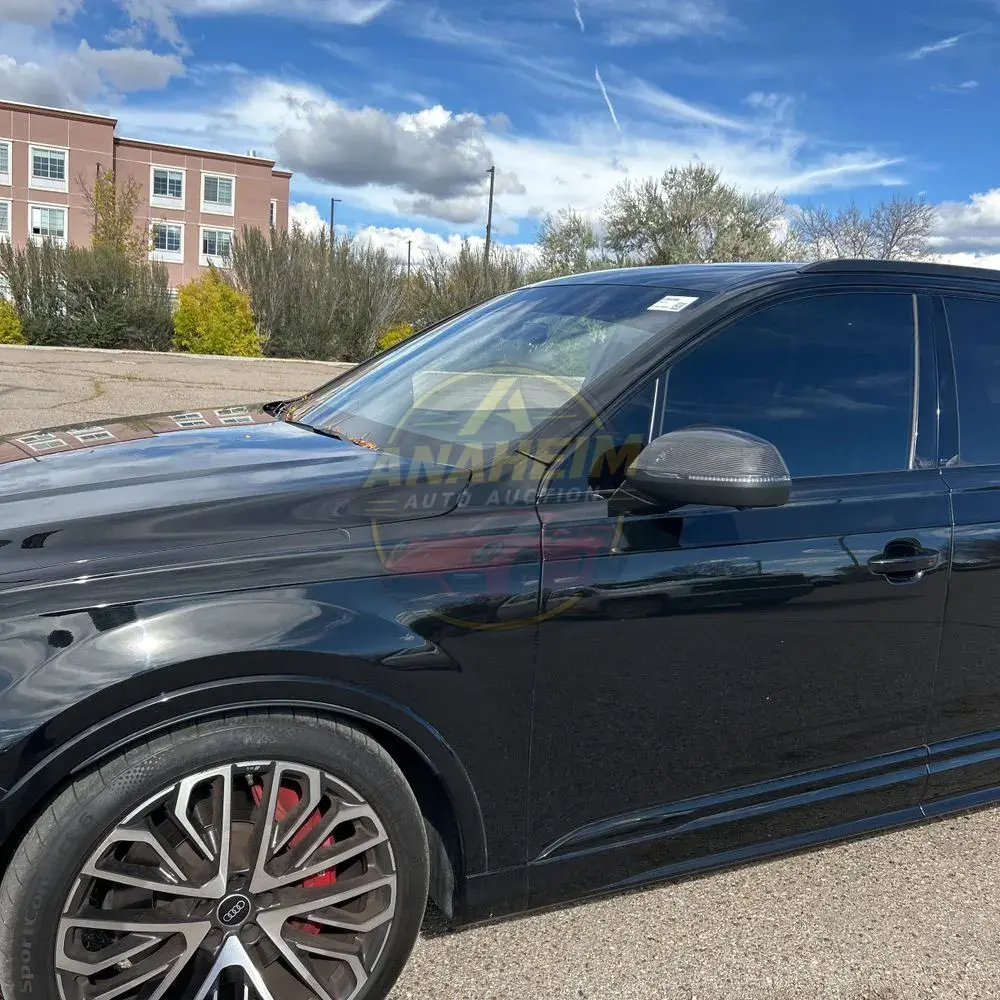 2025 Audi SQ7 Prestige