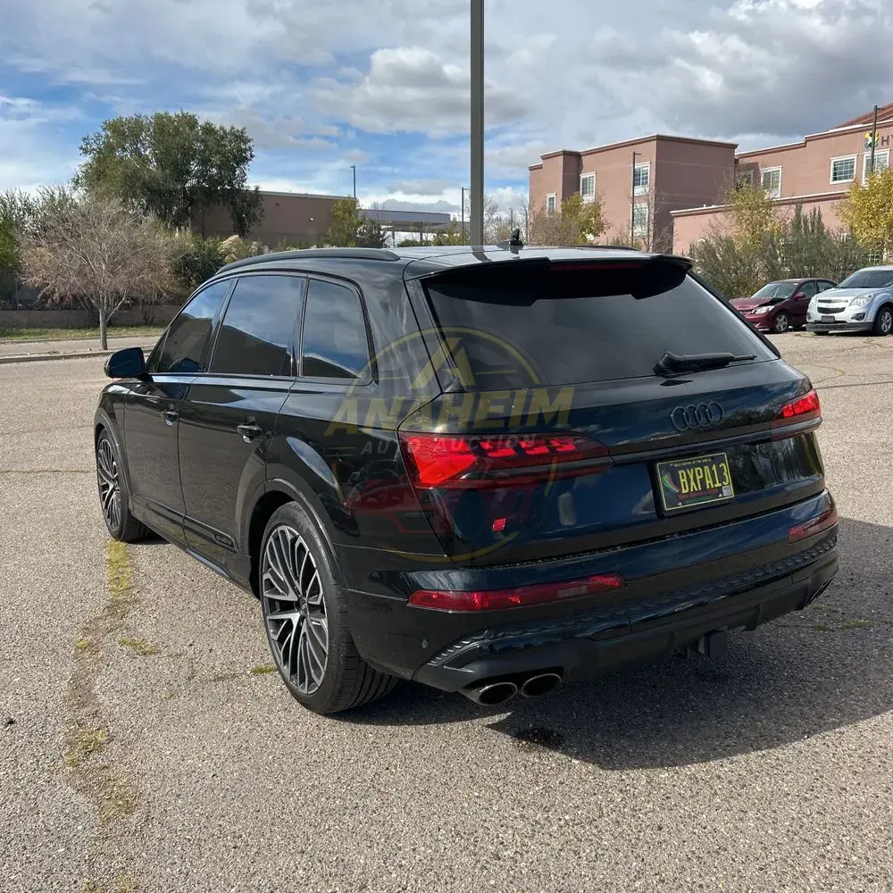 2025 Audi SQ7 Prestige