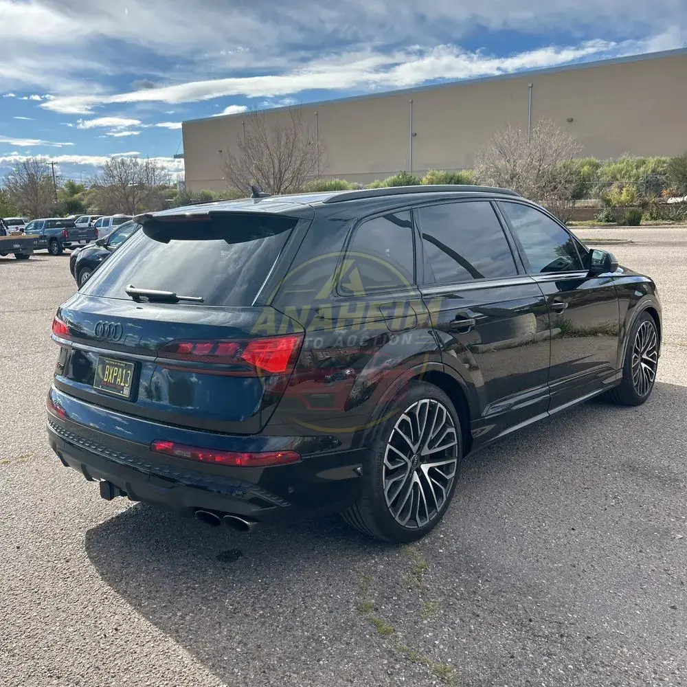2025 Audi SQ7 Prestige