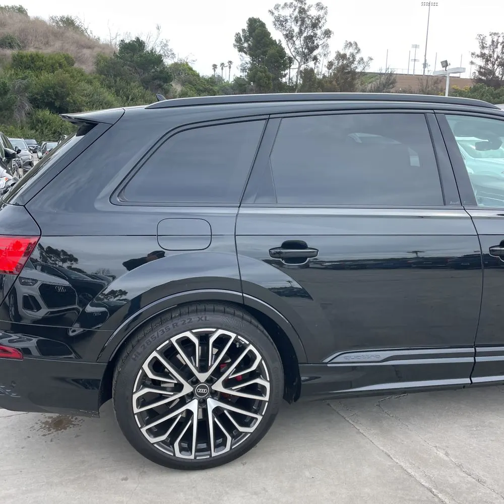 2025 Audi SQ7 Prestige