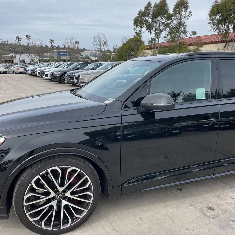 2025 Audi SQ7 Prestige