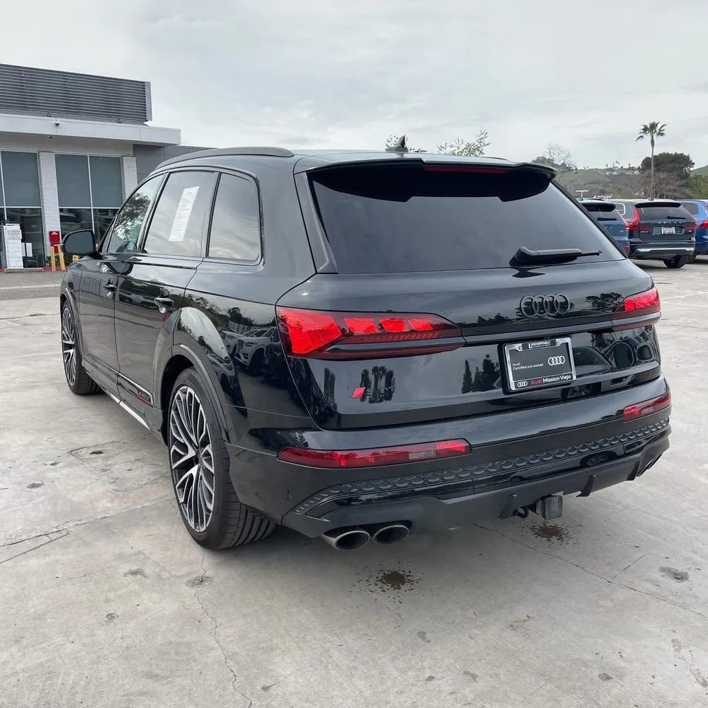 2025 Audi SQ7 Prestige
