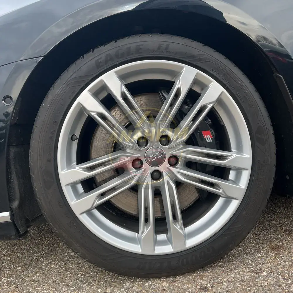 2020 Audi S8