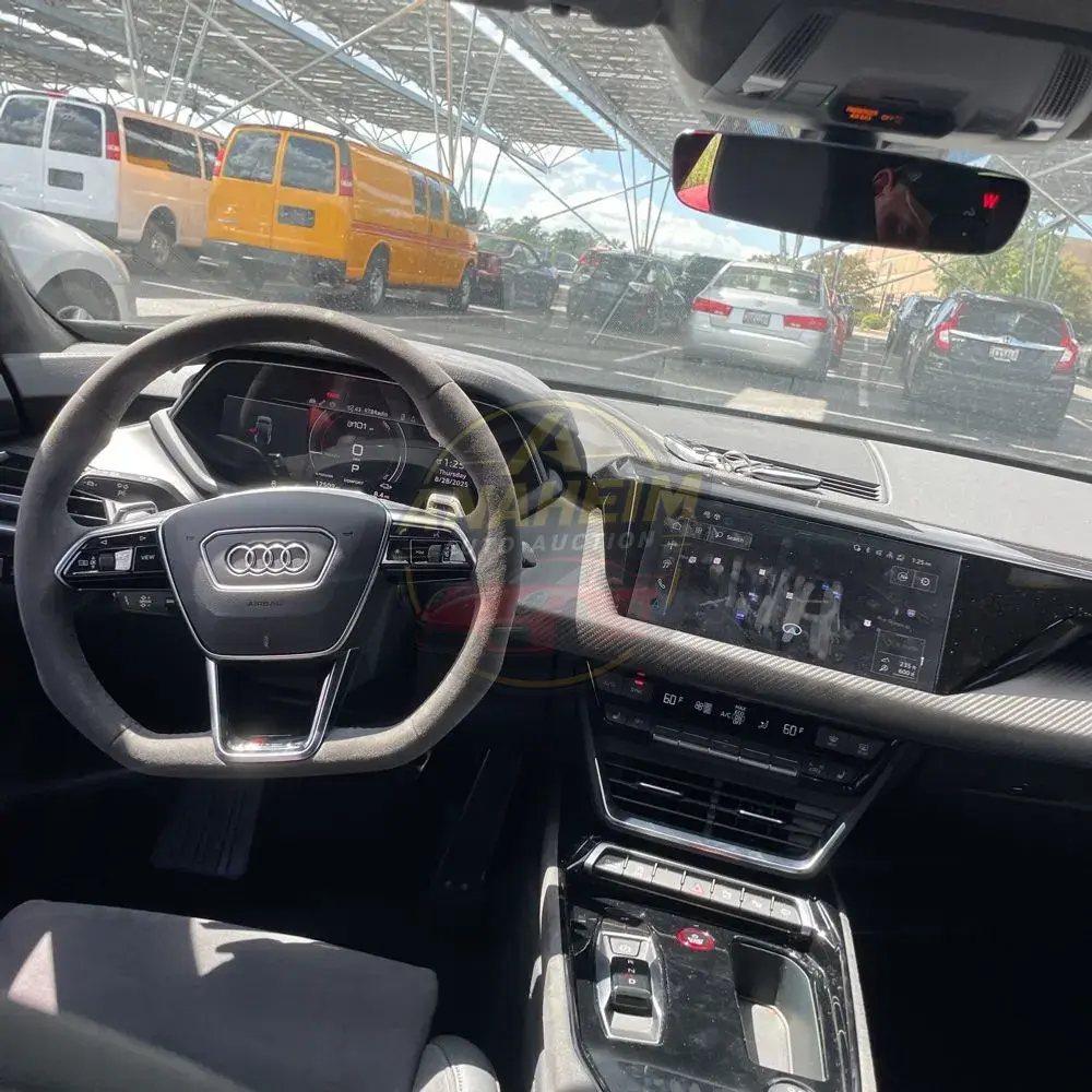 2024 Audi RS e-tron GT Base
