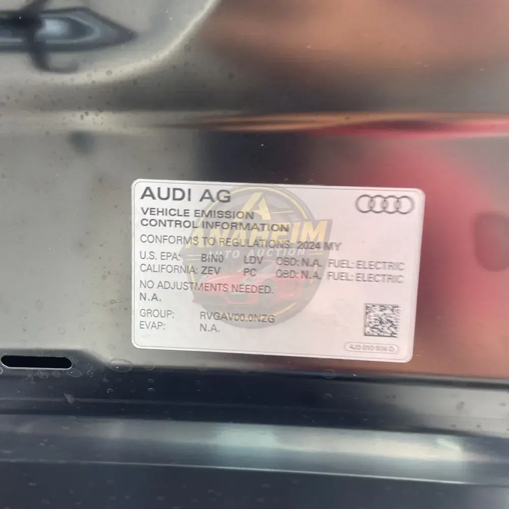 2024 Audi RS e-tron GT Base