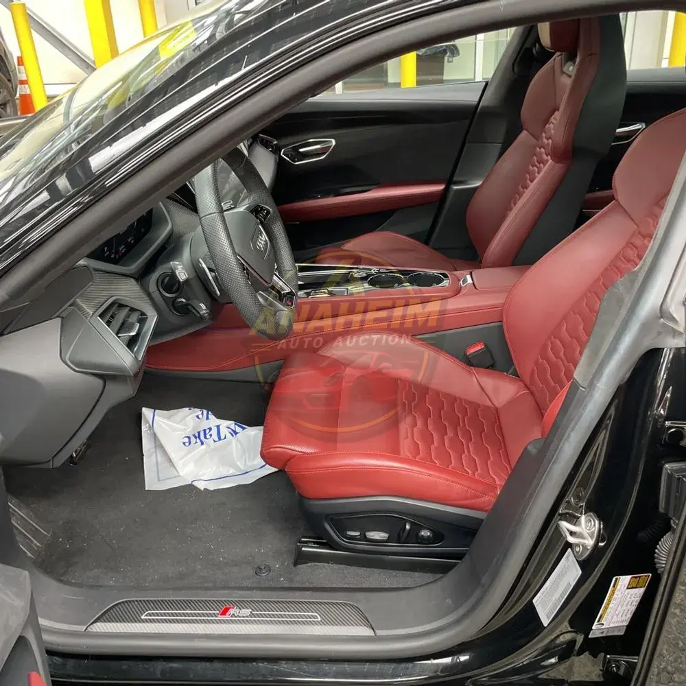 2024 Audi RS e-tron GT Base