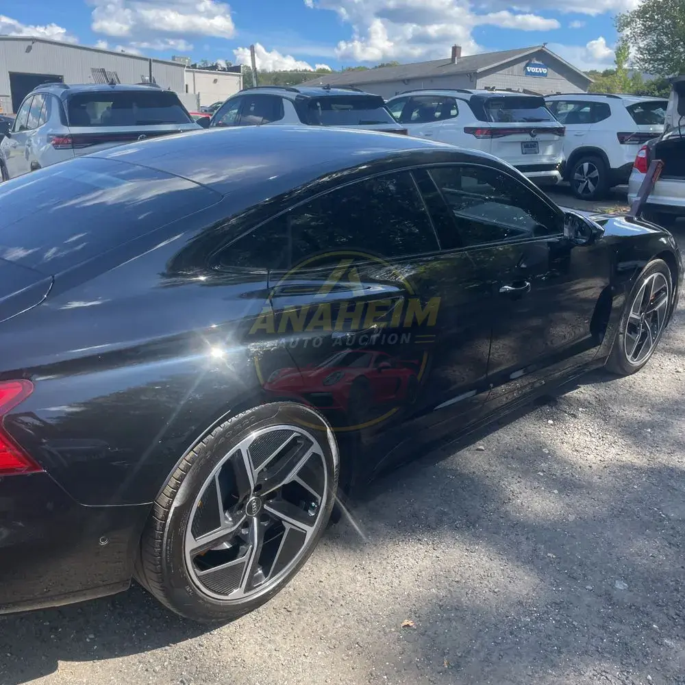 2023 Audi e-tron GT RS