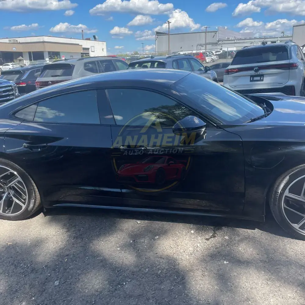 2023 Audi e-tron GT RS