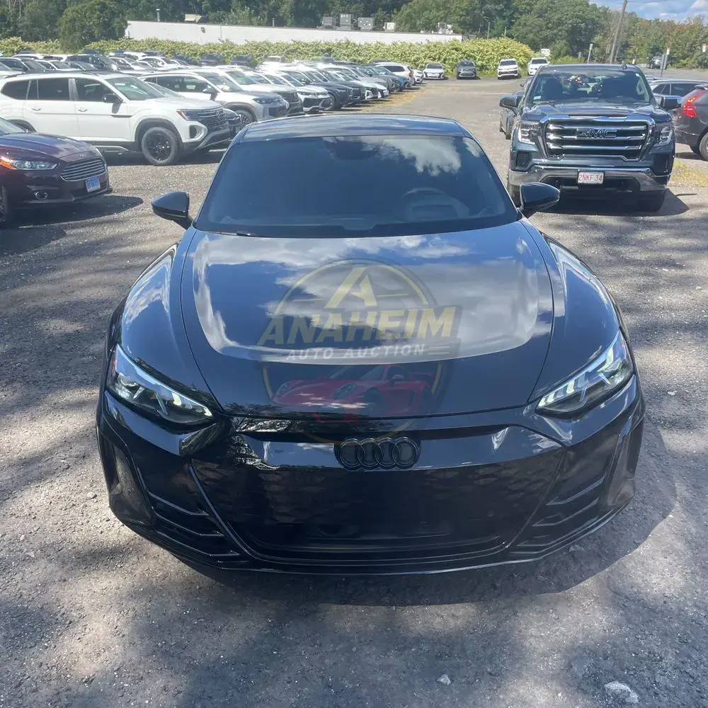 2023 Audi e-tron GT RS