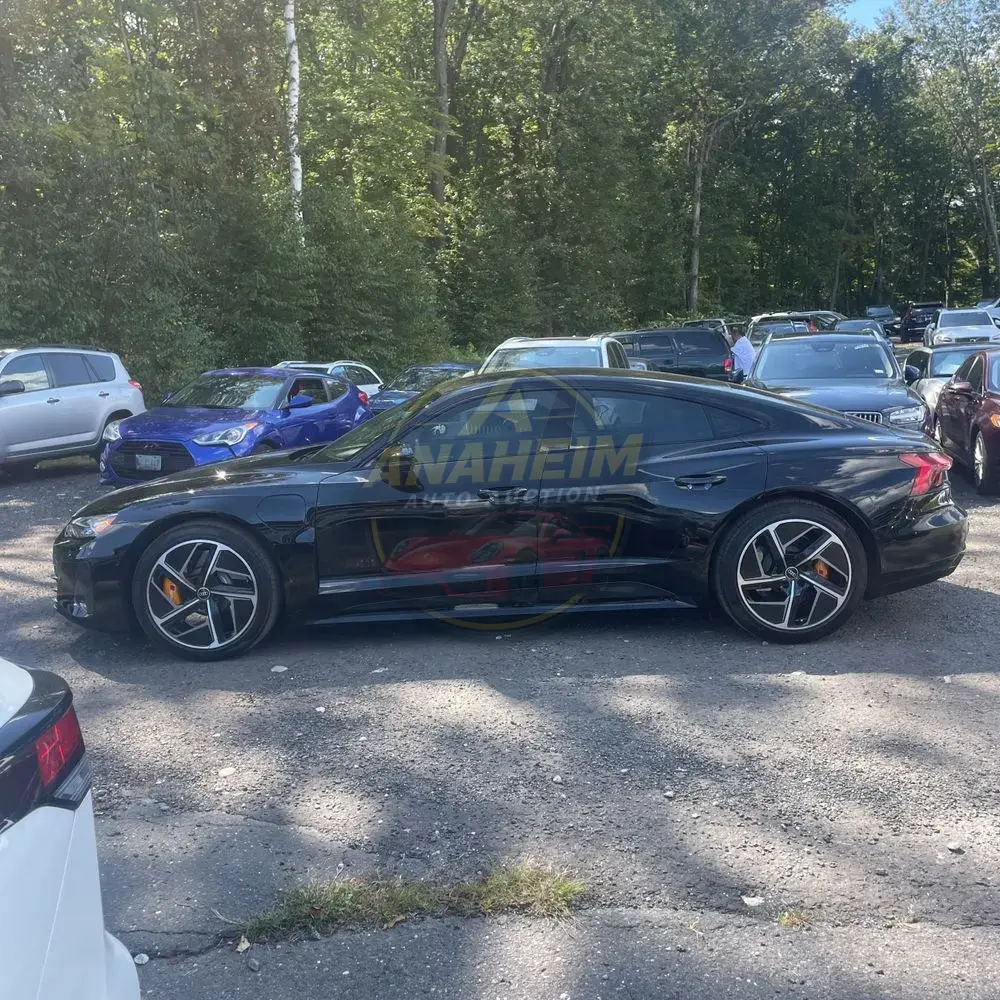 2023 Audi e-tron GT RS