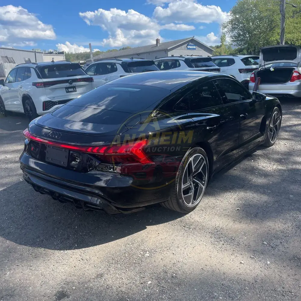 2023 Audi e-tron GT RS