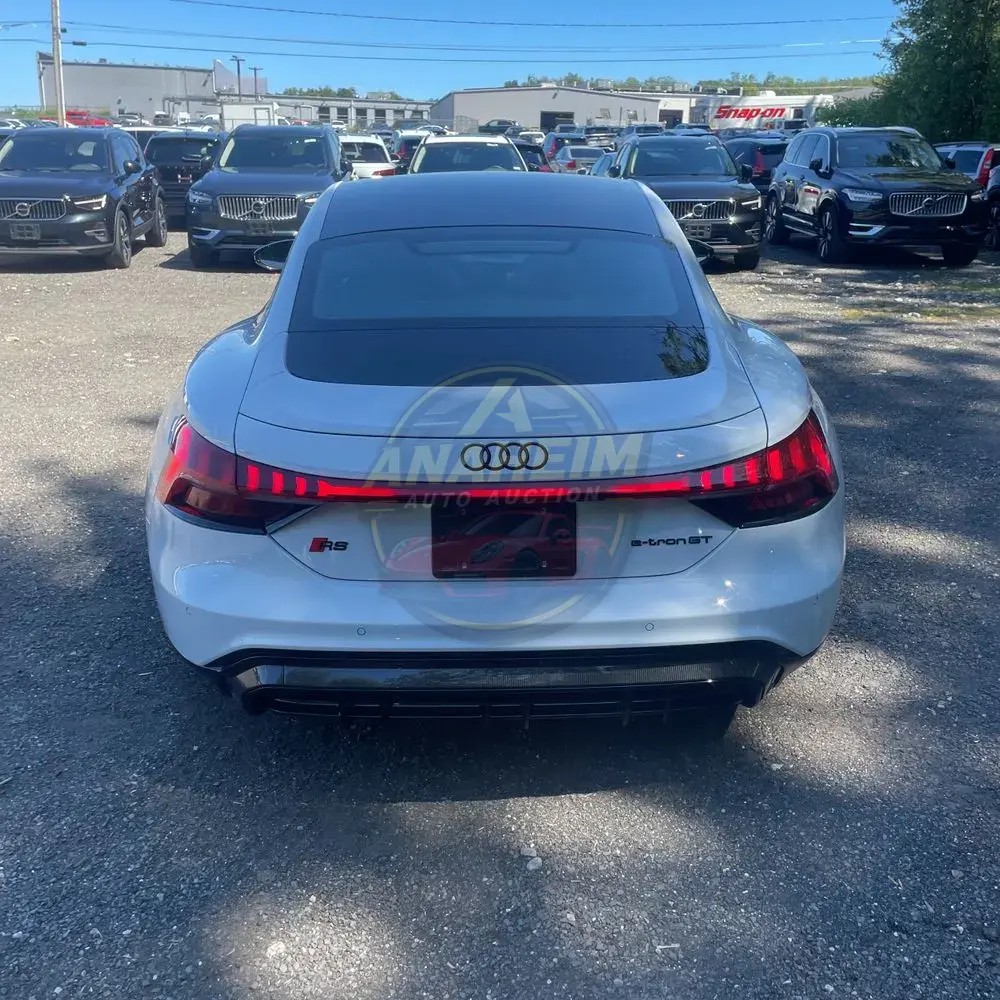 2023 Audi e-tron GT RS