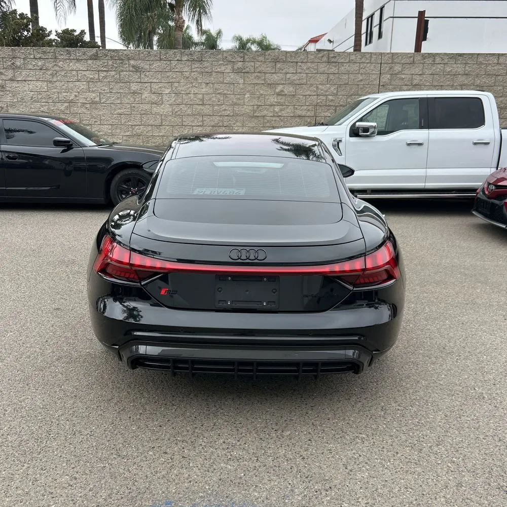 2024 Audi RS e-tron GT Base